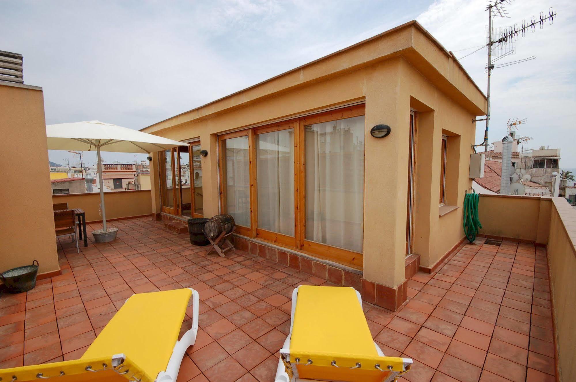 Hotel Led Sitges Dış mekan fotoğraf